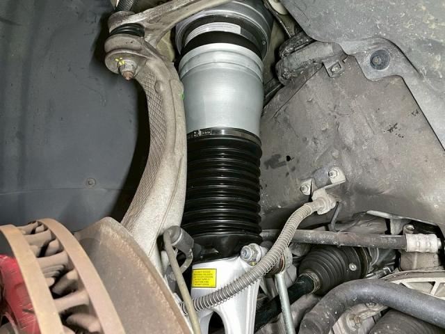 Porsche air suspension repair Dubai to diagnose air suspension faults and restore ride height and comfort.
